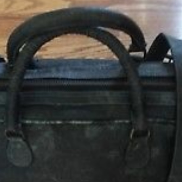 La Condesa Hand Crafted Leather Duffle Bag - Picture 3 of 3